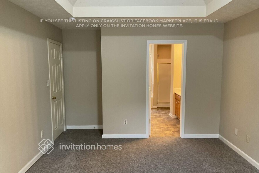 Building Photo - 1515 Summit Chase Dr SW