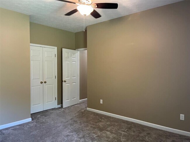 Building Photo - 1966 Chancellor Ridge Rd