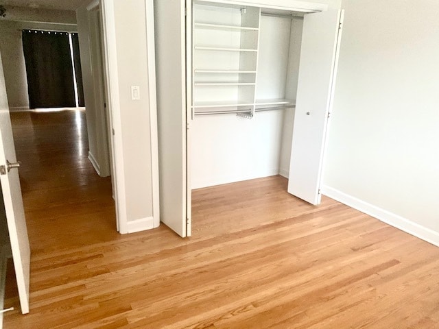 Building Photo - 1264 W Byron St