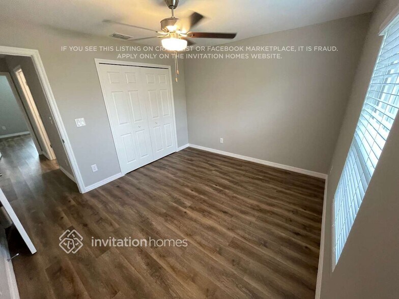 Building Photo - 550 Encarnacion St