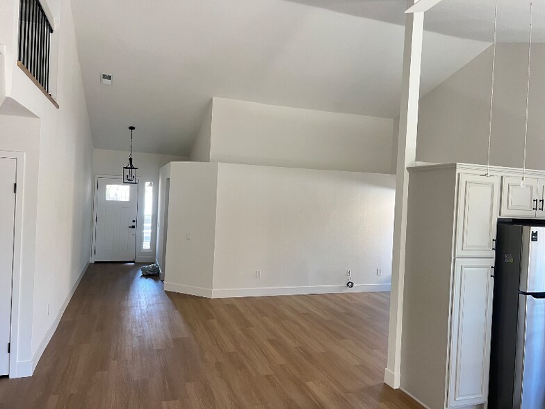 Building Photo - 6313 Kimmy Ct