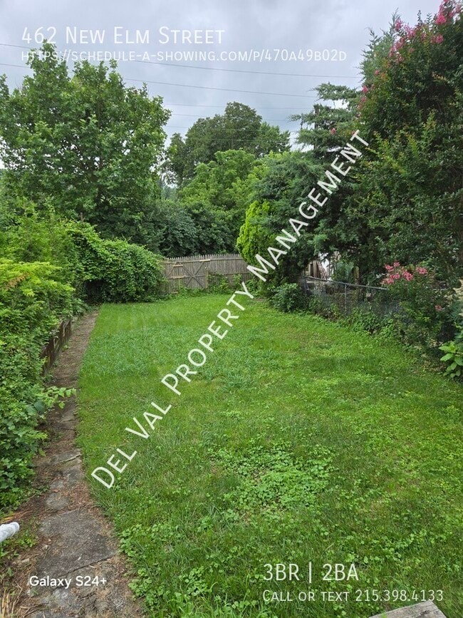 Building Photo - 462 New Elm St