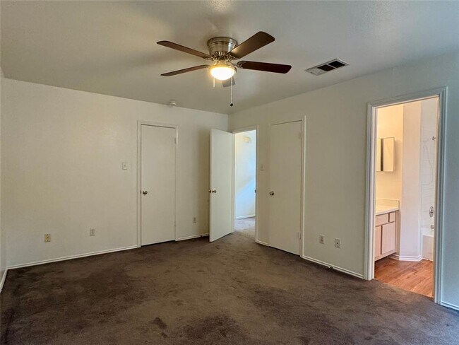 Building Photo - 9610 Nightjar Dr