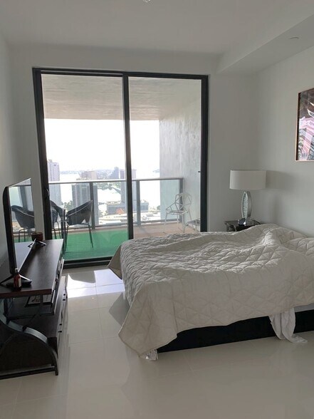 Bedroom - 1600 NE 1st Ave