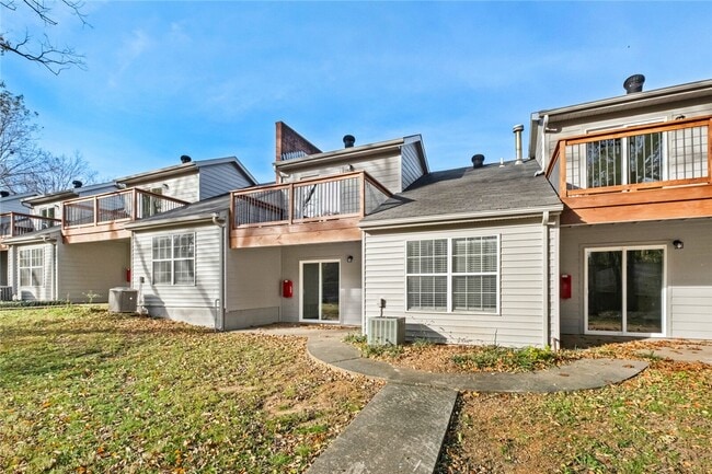 Building Photo - 2074 N Kantz Ln