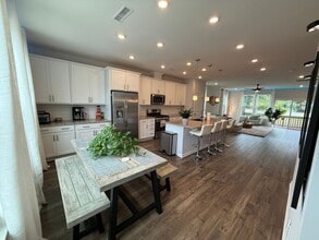 Building Photo - 1228 Commack Dr