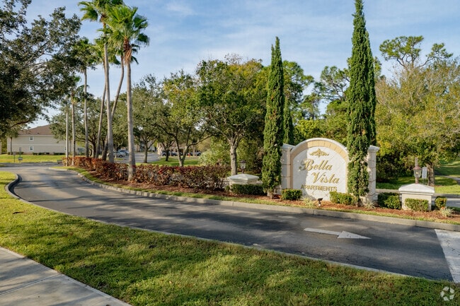 Building Photo - Bella Vista Apartments