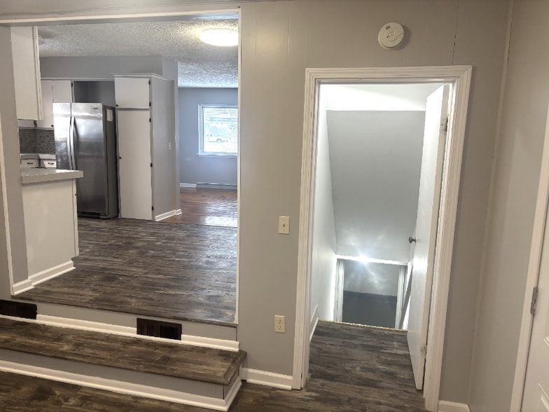 Building Photo - 12651 Old U.S. 27