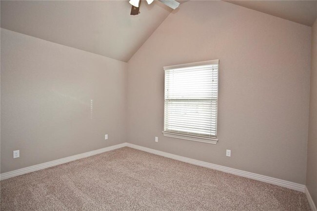 Building Photo - 728 NW 64th Ave