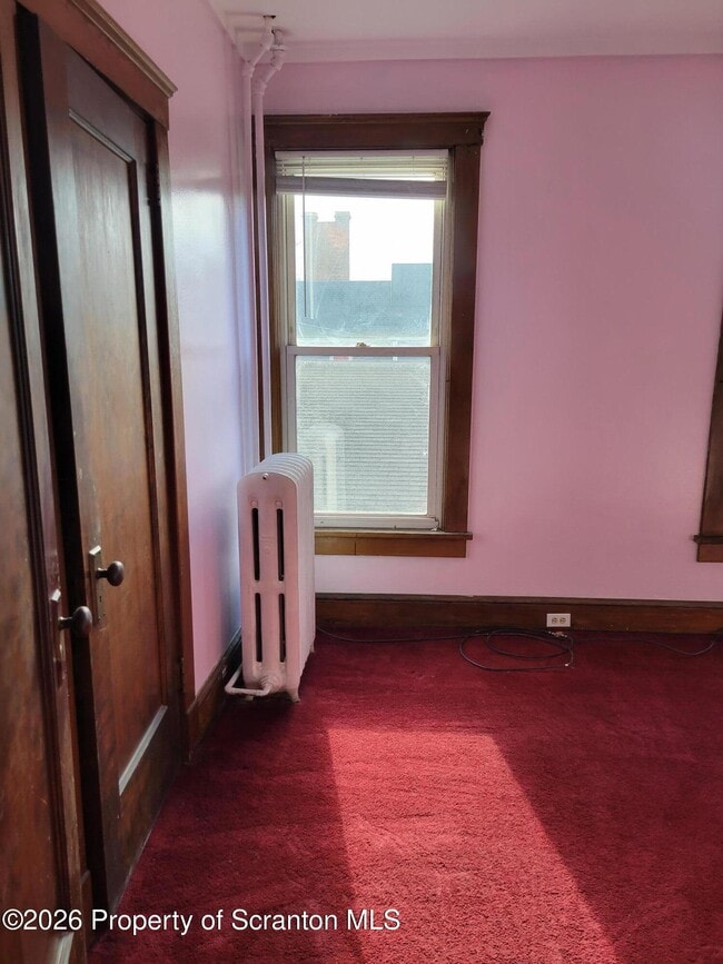 Building Photo - 34 Barney St