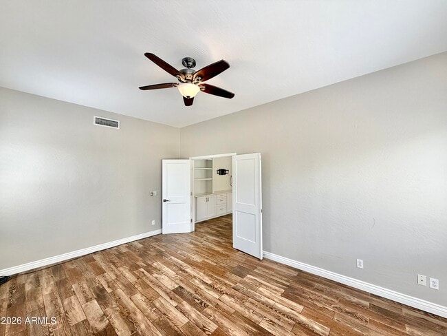 Building Photo - 3640 S Barberry Pl