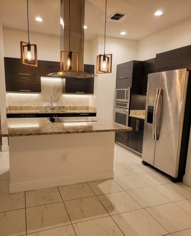 Building Photo - 5 Flatfish Dr