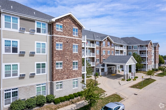 Building Photo - Harborside Commons