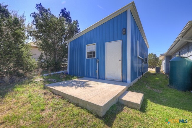 Building Photo - 315 Hilltop Ridge