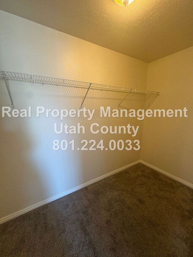 Building Photo - 2120 W 2120 N