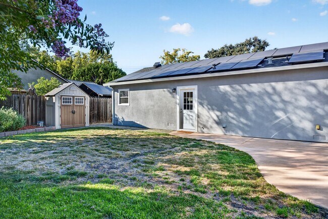 Building Photo - 2907 Eccleston Ave