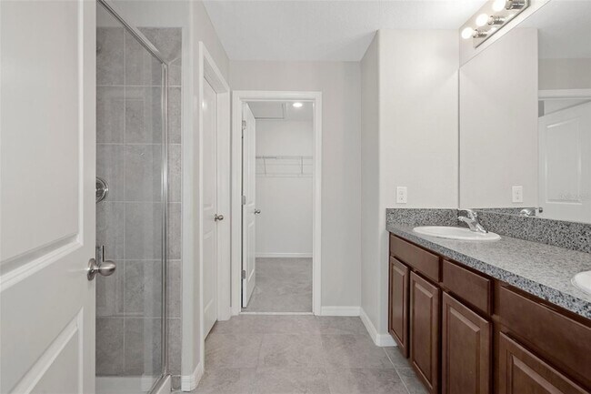Building Photo - 16858 Red Brick Ln
