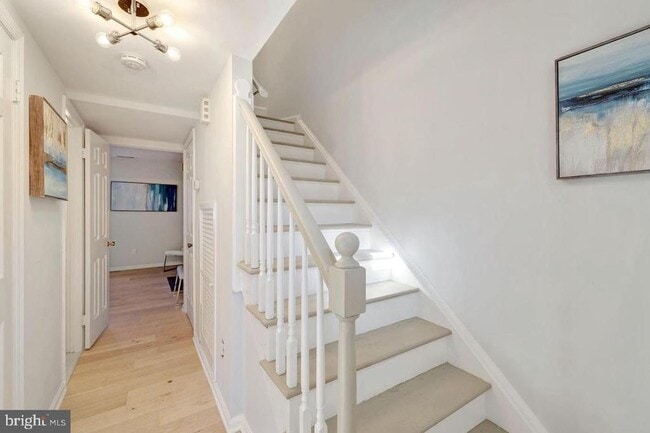 Building Photo - 4940 Bradley Blvd