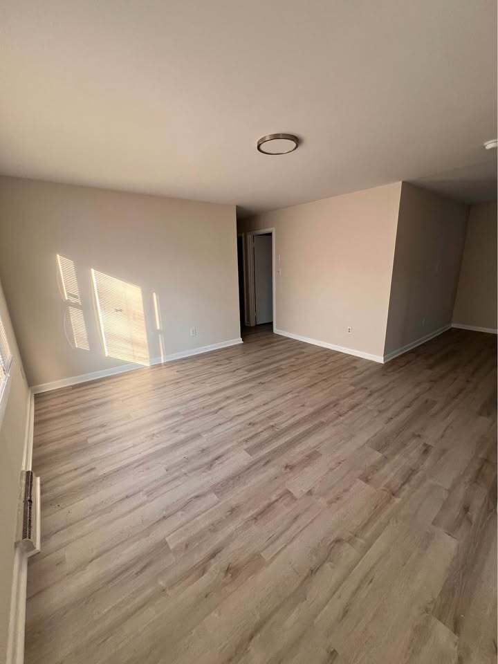 Living Room - 631 Sanders St