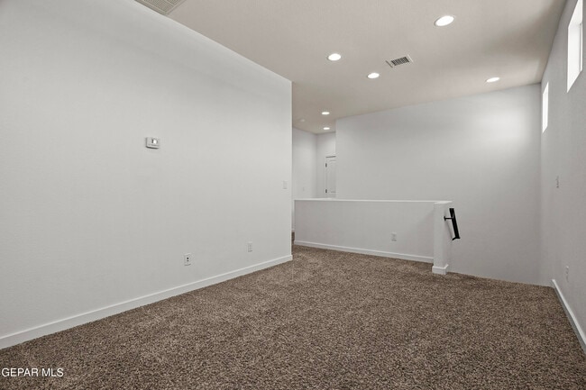 Building Photo - 4549 Mark Avizo