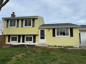 Building Photo - 2290 Turquoise Dr