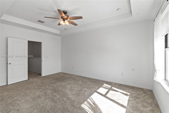 Building Photo - 8366 NW 7th Ct