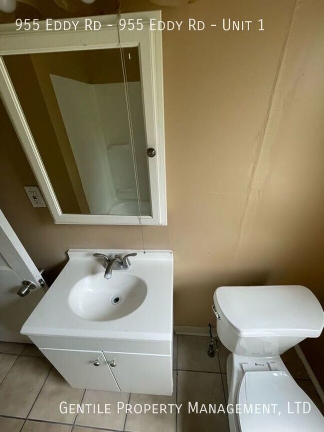 Building Photo - A Gentile Property - 955 Eddy Rd Unit 1