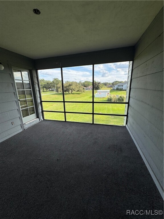 Building Photo - 810 E Gilchrist Ct