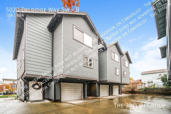 Building Photo - 5020 Delridge Wy SW