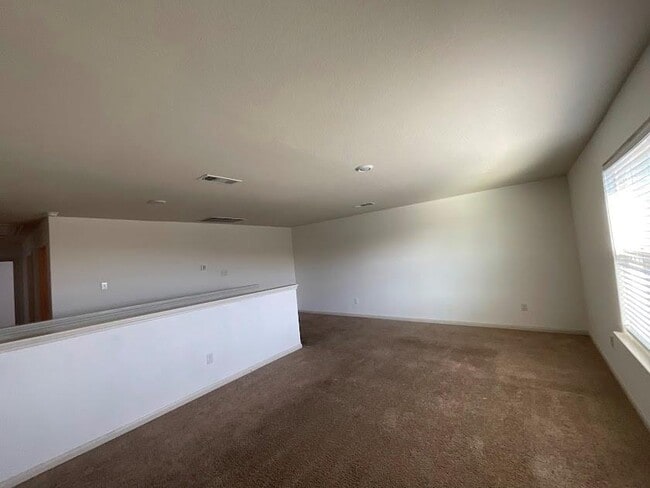Building Photo - 172 Allington Cir
