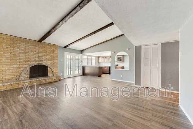 Building Photo - 3108 Oak Hill Rd