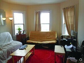 Building Photo - 4.0 bedroom in Somerville Massachusetts 02143