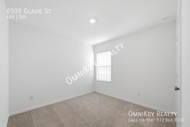 Building Photo - 6509 Glade St