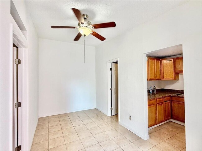 Building Photo - 5504 Canal Blvd