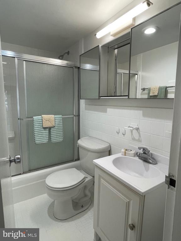 Building Photo - 520 N St SW