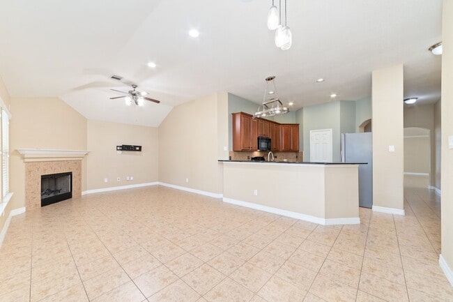 Building Photo - 20526 Pink Granite Valley