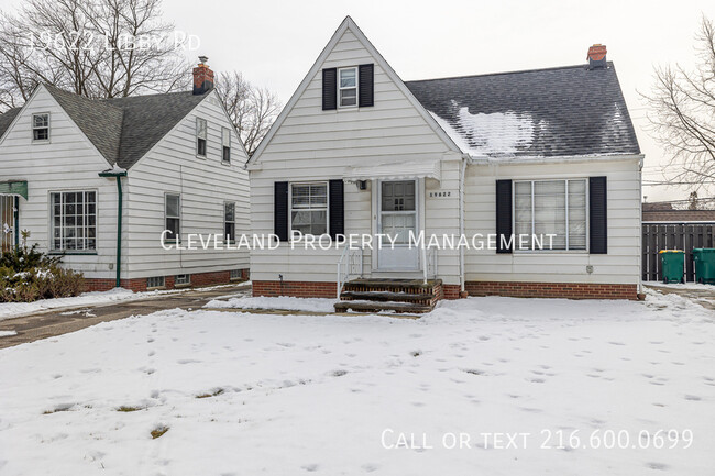 Primary Photo - Charming & Updated 3-Bedroom Home!