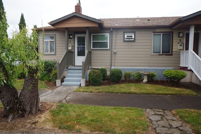 Building Photo - 4805 N Maryland Ave