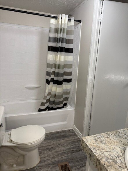 Building Photo - 211 Antilles Dr