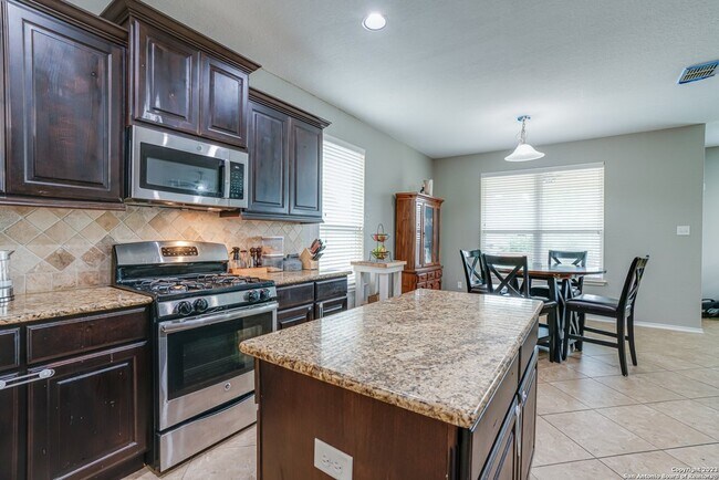 Building Photo - 12310 Red Maple Way