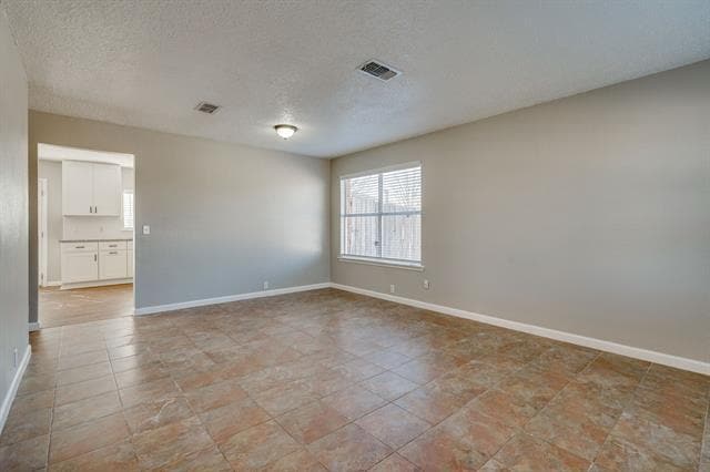 Building Photo - 1029 Beechwood Dr