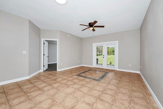 Building Photo - 7503 Atlantis Way