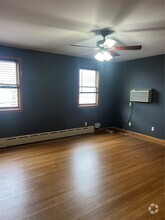 Building Photo - 84-11 60th Dr