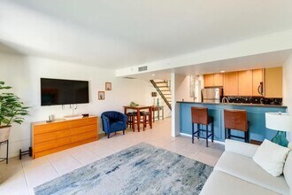 Building Photo - 7720 E Heatherbrae Ave