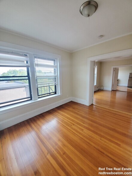 Building Photo - 230 Harvard St