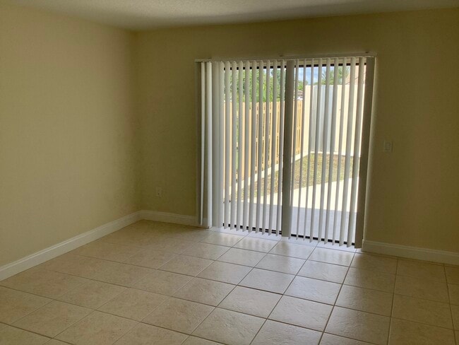 Building Photo - 22950 SW 65th Ave