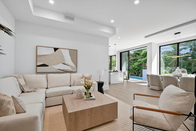 Building Photo - 204 Osceola Park Ln