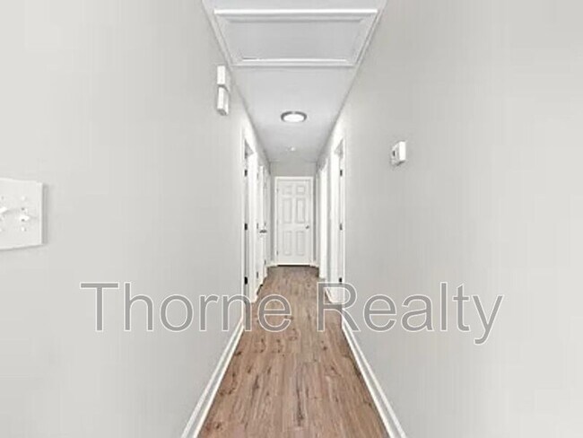 Building Photo - 2605 Shreve Rd