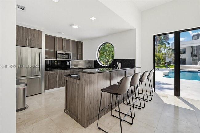 Building Photo - 14401 SW 63rd St