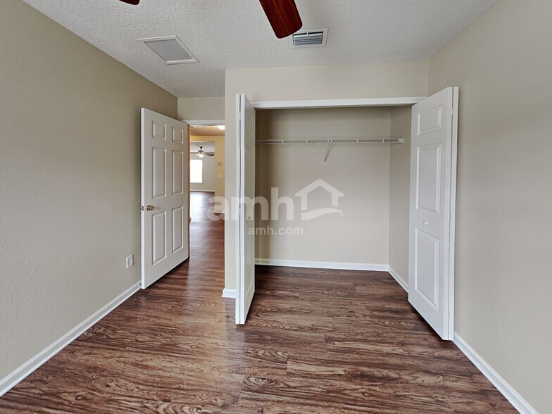 Building Photo - 76251 Long Pond Loop